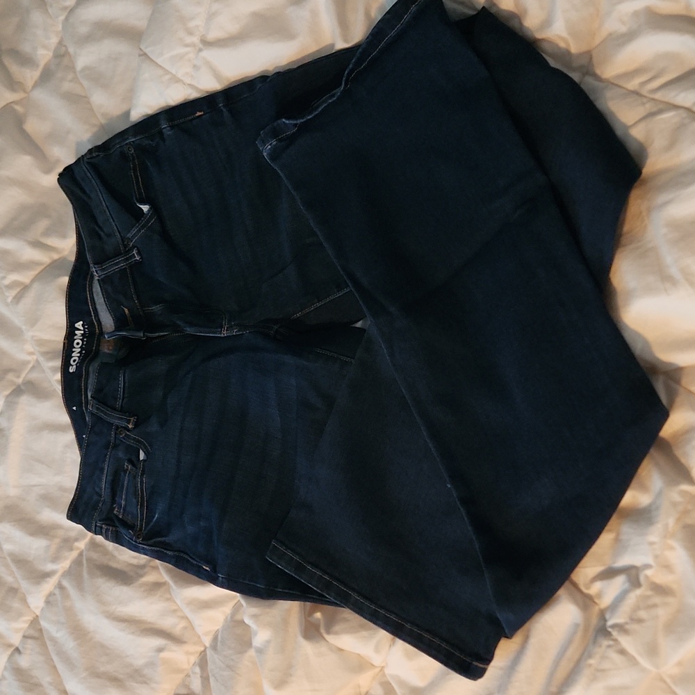 Sonoma bootcut dark wash size 4 jeans